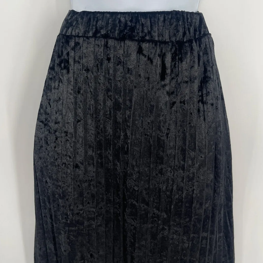 BLack Velvet Pleat Y2K Maxi Skirt XS Whimsigoth Goth Holiday Slit Romantic Glam - Image 2