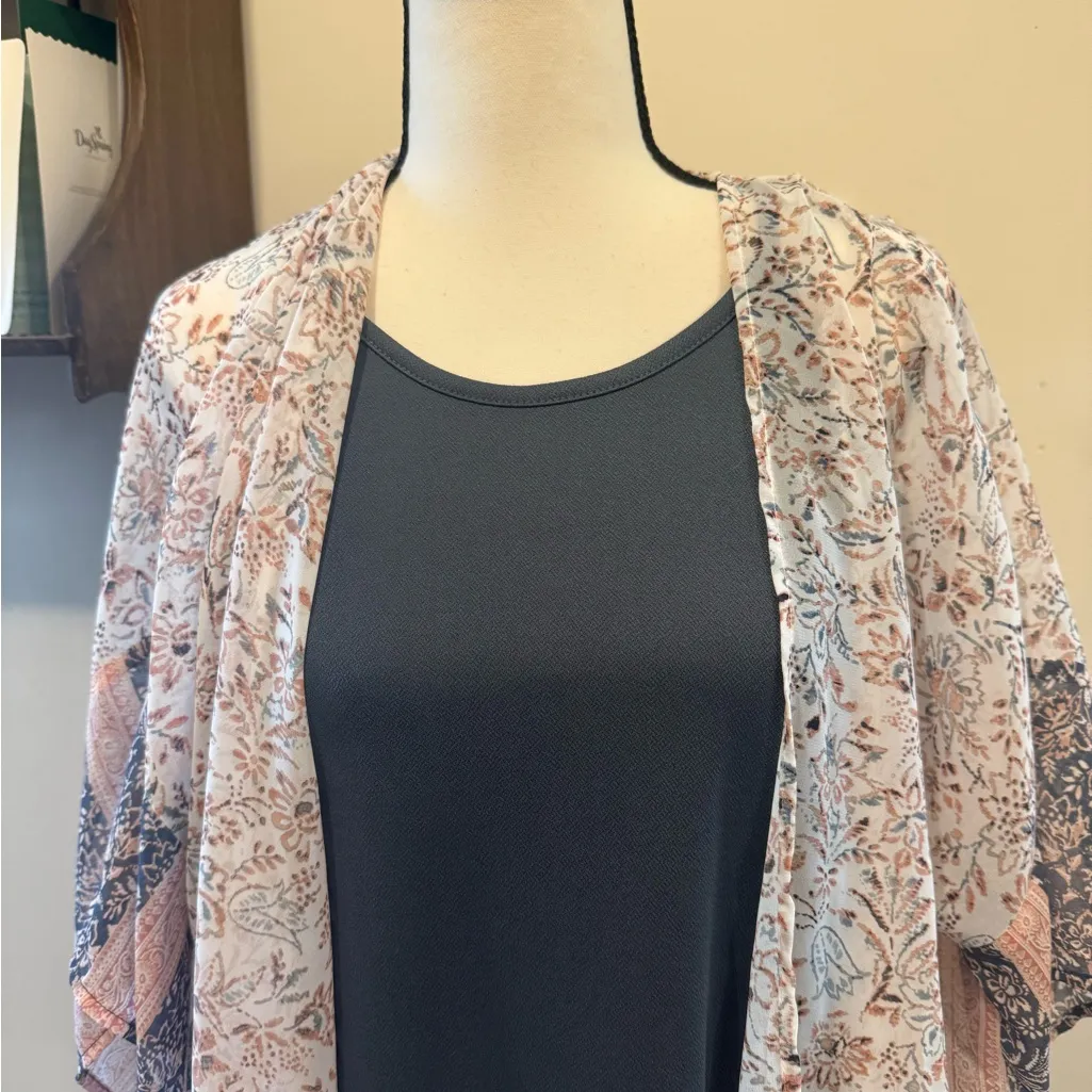 Wallflower| Charcoal dress with Floral Shrug in Cream and Black size small - Image 9