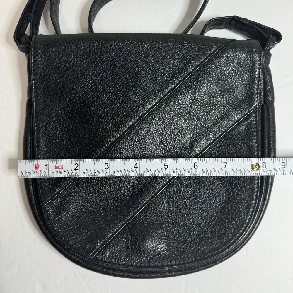 ORIGINAL BREE Black Leather Saddle Crossbody With Adjustable Strap - Image 7