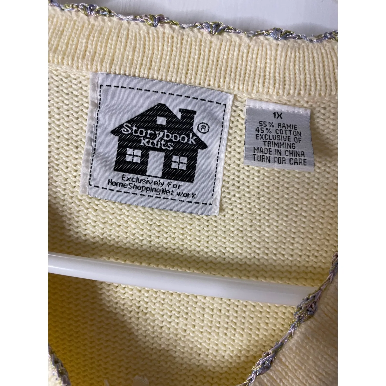 Storybook Knits Cardigan Sweater Women's 1X Yellow Daisy Embroidered ShortSleeve - Image 3