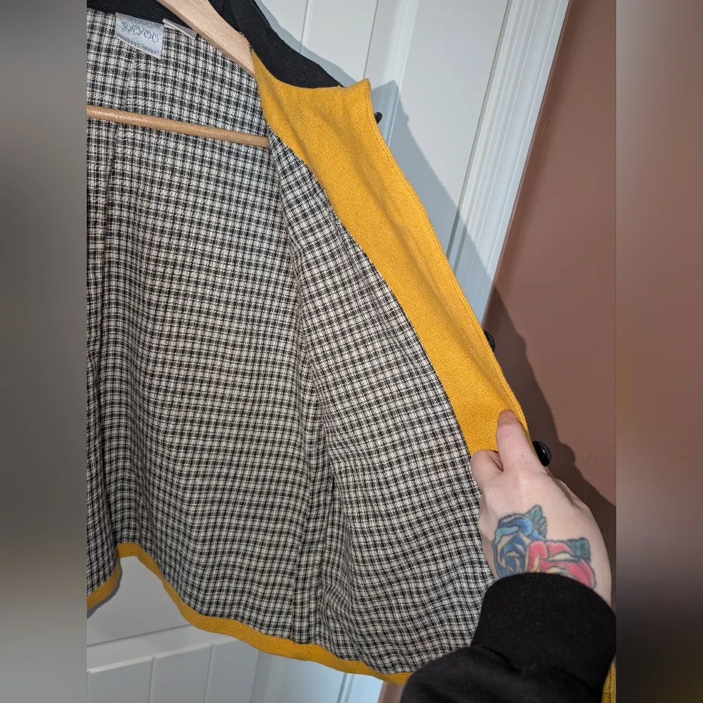 Vintage Bleu Bayou Cotton Embroidered Sunflower Jacket Medium Yellow/Black Yellow - Image 5