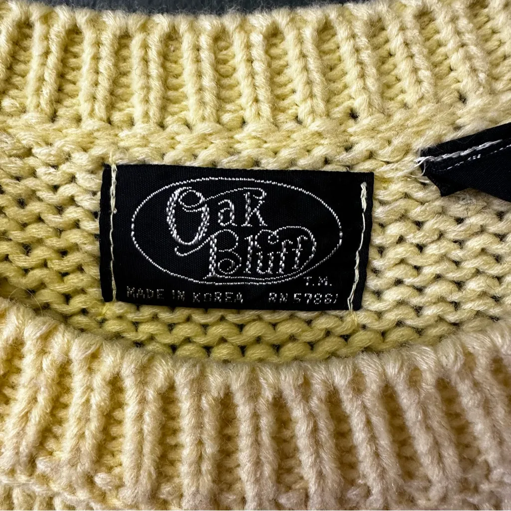 Vintage Oak Bluff Farm Animal Farmer Knit Sleeveless Sweater Vest Butter Yellow - Image 5