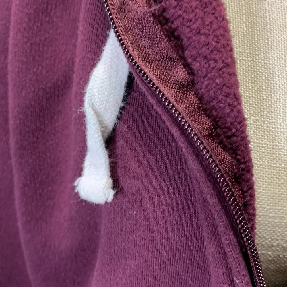 PINK Victoria’s Secret Burgundy Eggplant Hoodie Size Large - Image 5