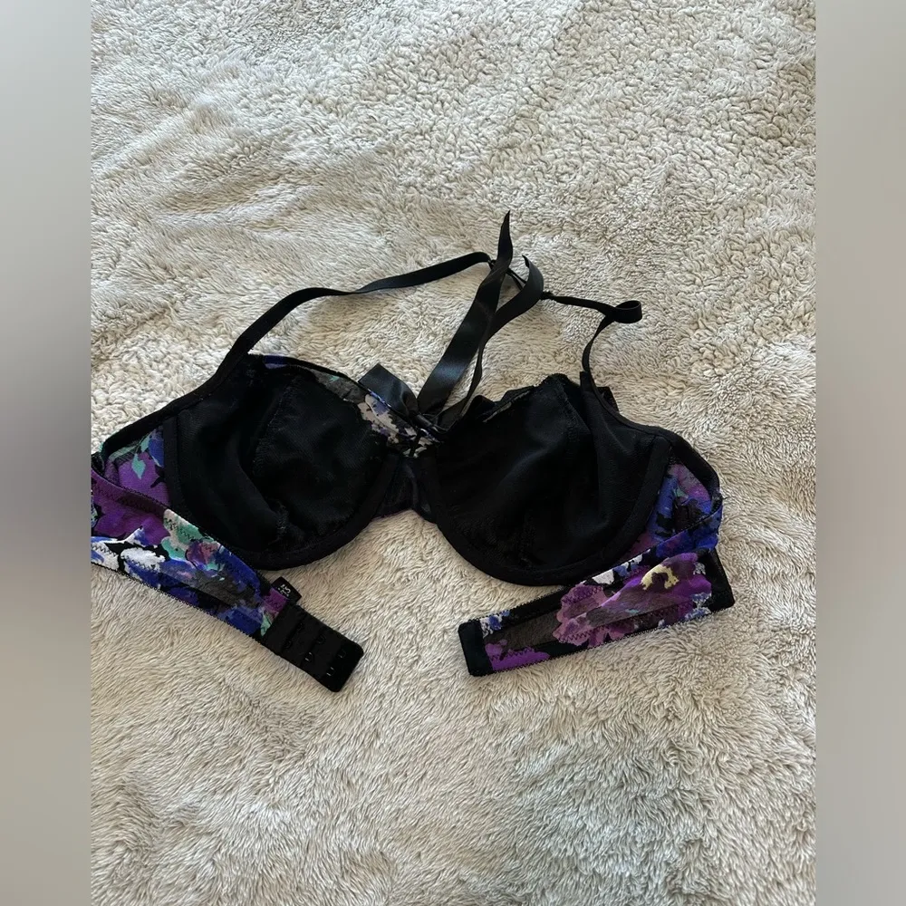 Frederick's of Hollywood Fredrick’s of Hollywood halter bra, purple and black floral, size XL, underwire - Image 3
