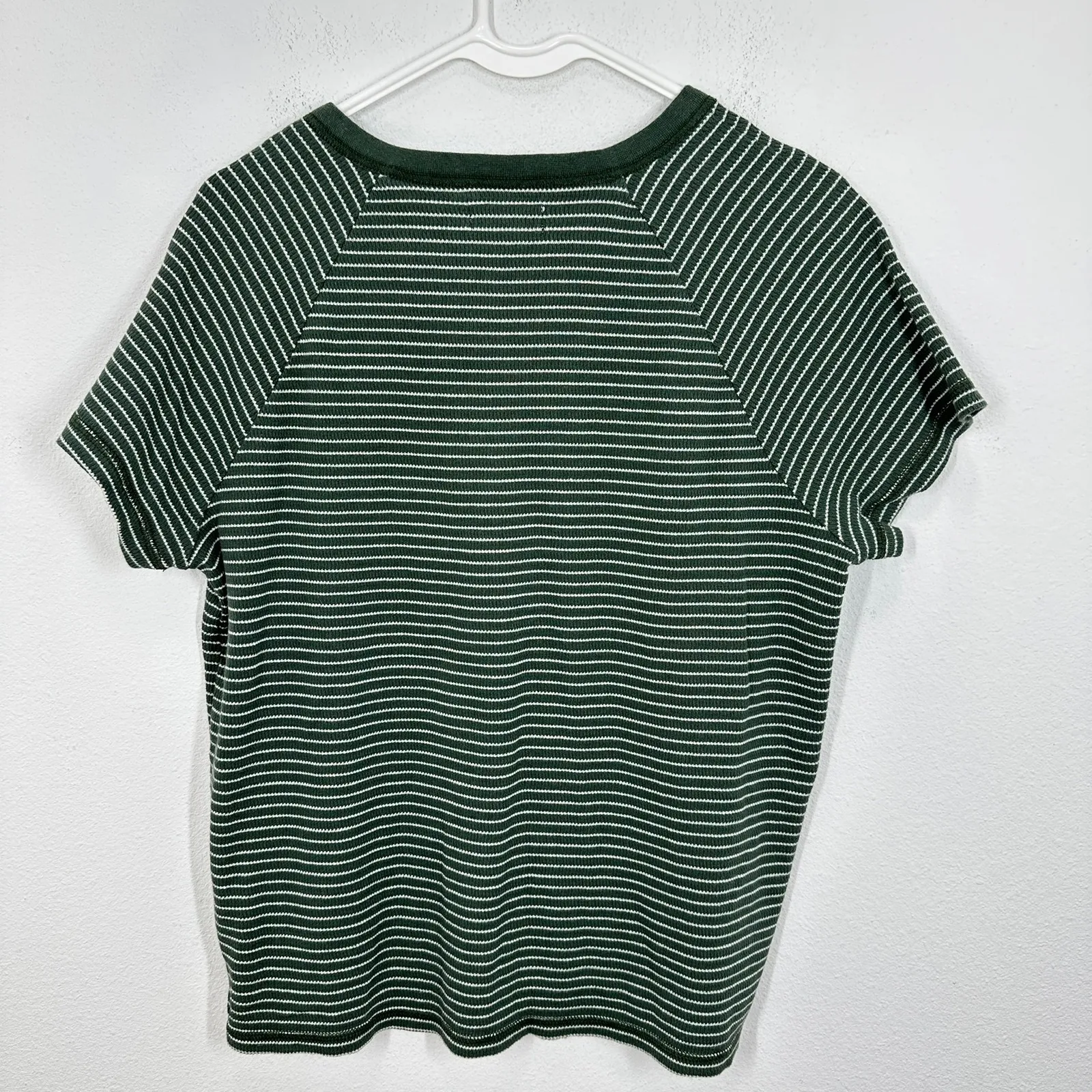 Madewell Splitneck Raglan-Sleeve Striped Henley V Neck Short Sleeve Shirt Green - Image 8