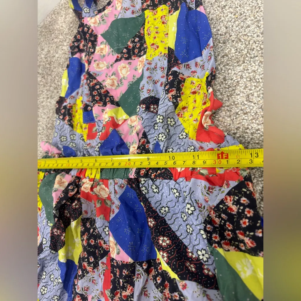 NEW! ANTHROPOLOGIE COREY LYNN CALTER FLORAL PATCHWORK SHORT OVERALLS Small - Image 10