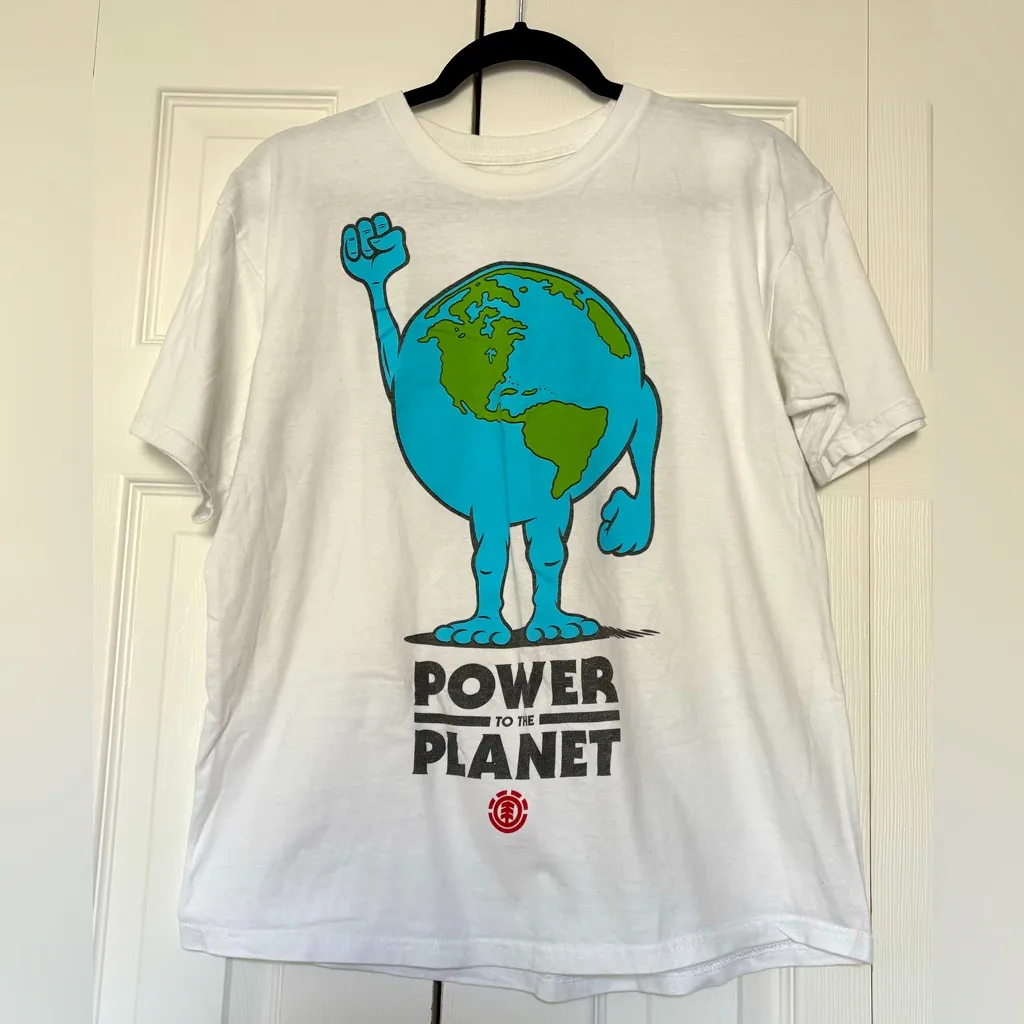 Element Organic White Short Sleeve Shirt with Earth Graphic Size Medium - Image 2