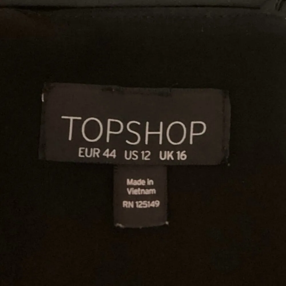 TOPSHOP Black V-Neck Sleeveless Blouson Crisscross Spaghetti Strap Bodysuit 12 - Image 3