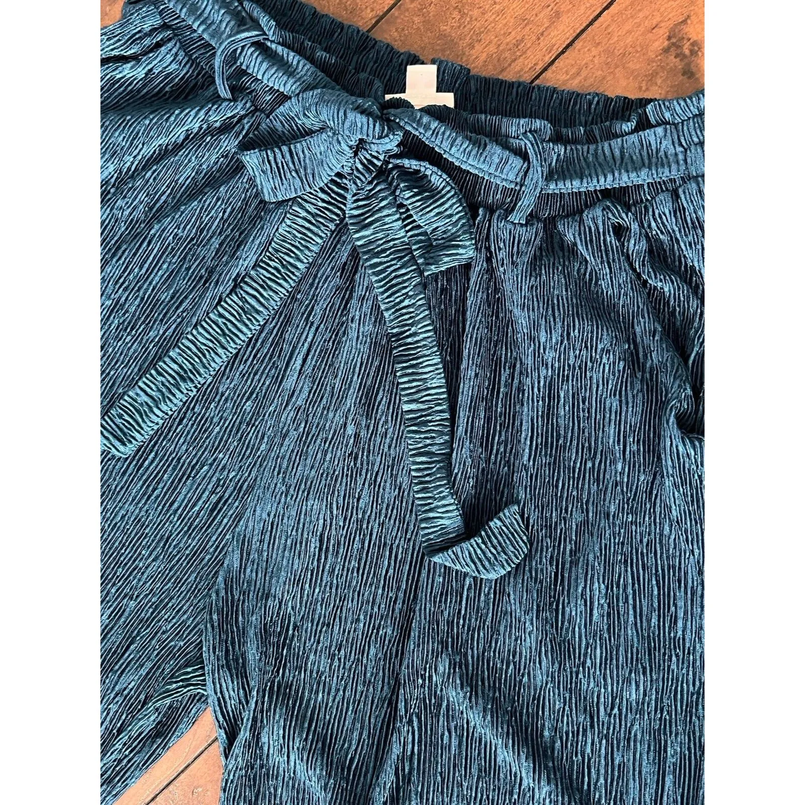 LuLaRoe Womens Dianne Pants‎ Sz M Blue Crinkle Wide Leg Tie Waist - Image 3