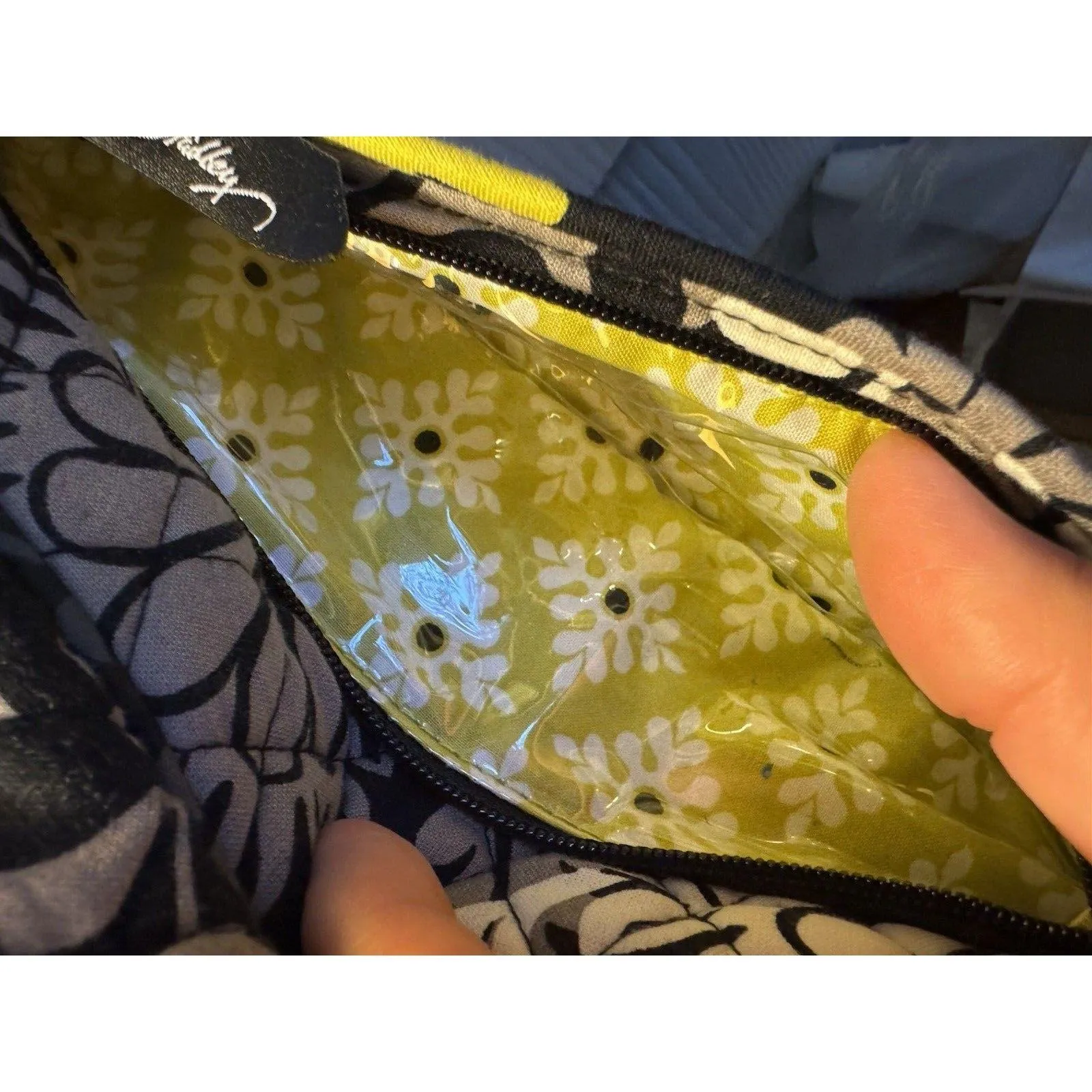 Vera Bradley Baroque Small Cosmetic Brush Case Makeup Bag Travel Organizer - Image 8