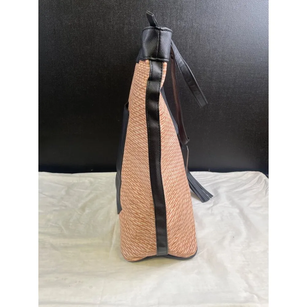 Tahari Women's Woven like design Tote / Handbag Biege & Black SKU 3198 - Image 6