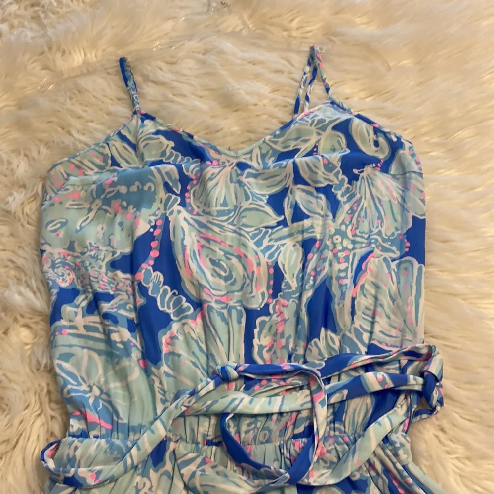 Lilly Pulitzer Romper size XS excellent condition adjustable sting length 25” - Image 10