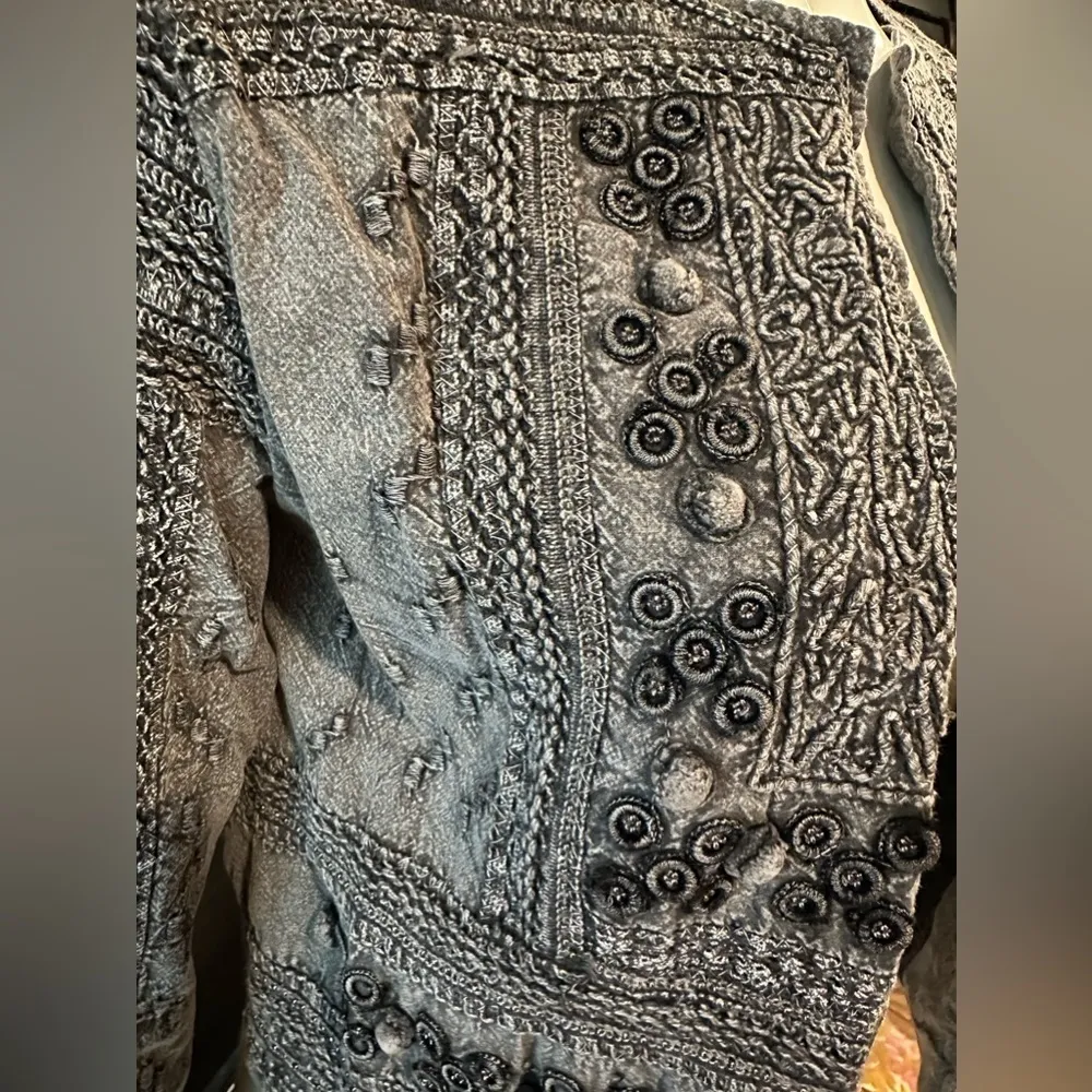 EUC ZARA Grey Cotton Embroidered Embellished bolero Kaftan Kimono Shirt  Sz S - Image 3