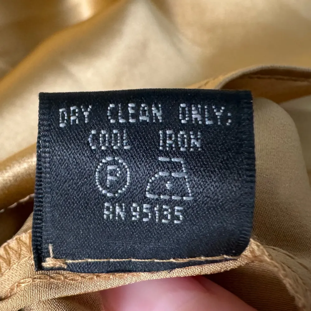 SILK LaFayette 148 Blouse - Image 8