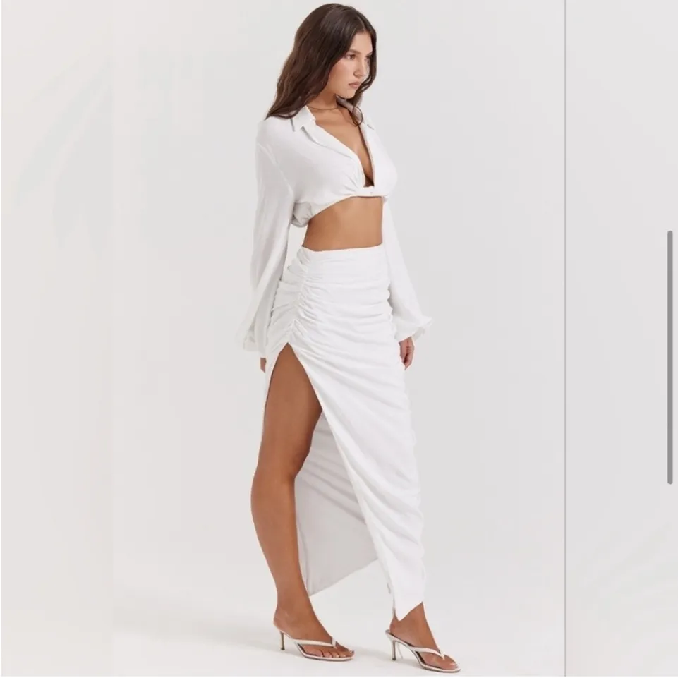 House of CB Loie Gathered Maxi‎ Skirt in White NWOT size L - Image 11