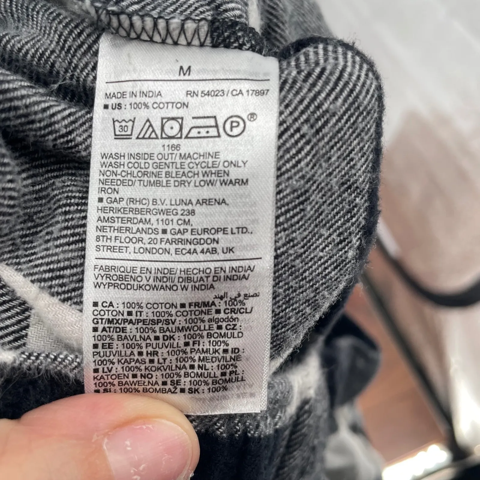 Old Navy Flannel Pajama Pants Black White Buffalo Plaid Lounge Sleepwear Size M - Image 4