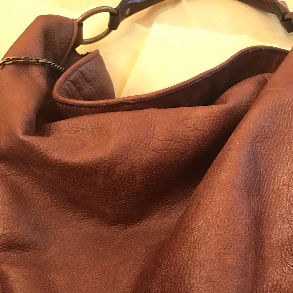 Ellen Tracy hobo bag cow leather - Image 7