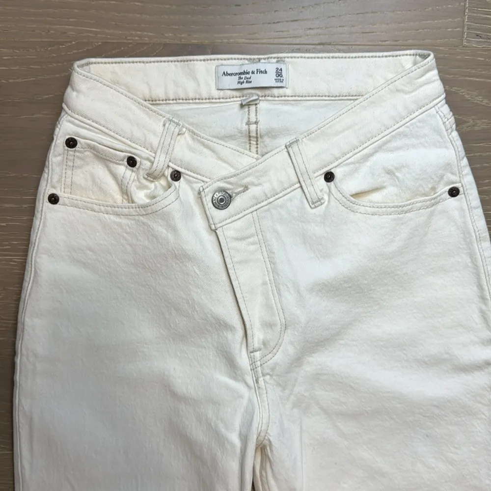 ‘The Dad High Rise’ Curve Love Jeans size 24L / 00L - Image 2