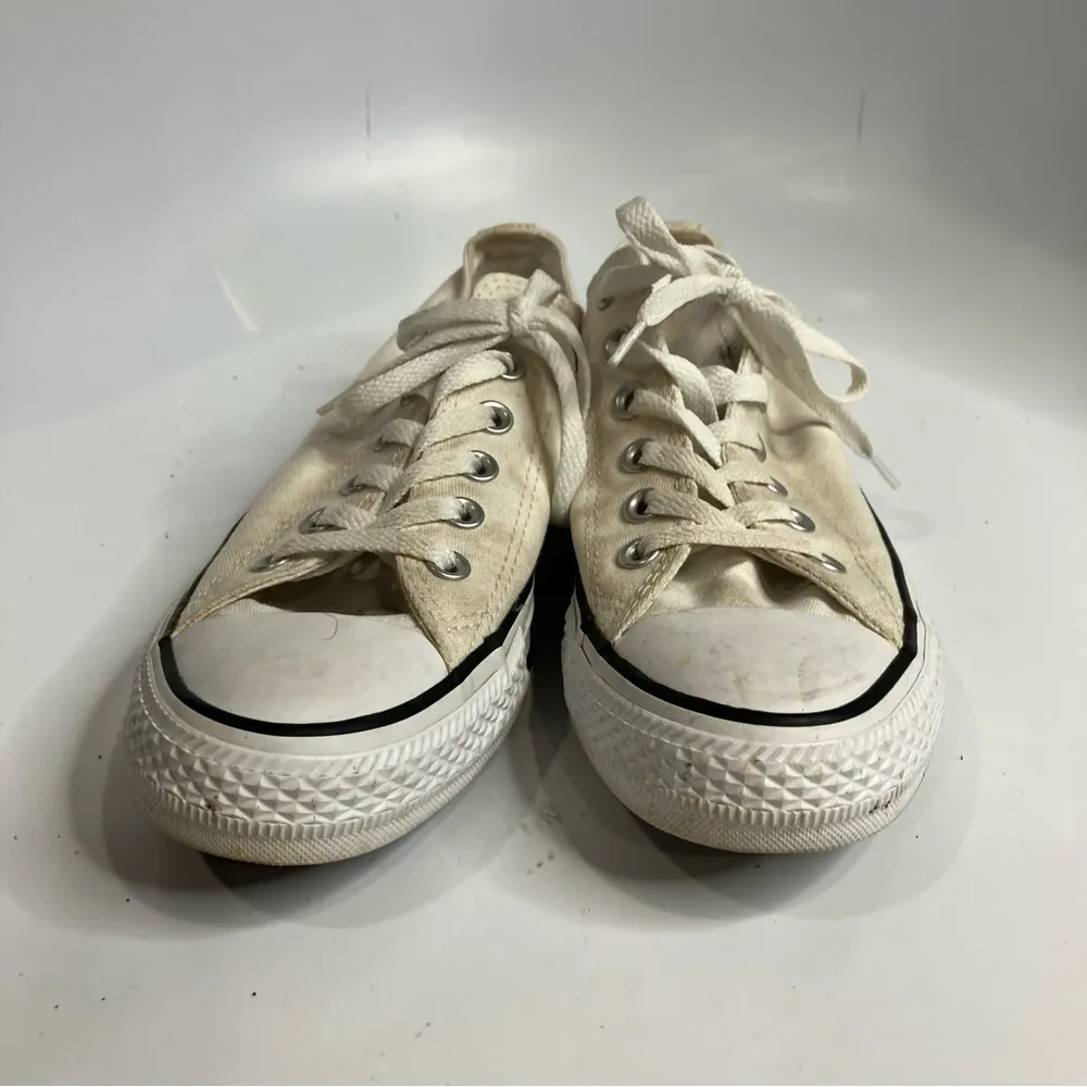 Converse double‎ tongue sneakers size 8 - Image 2