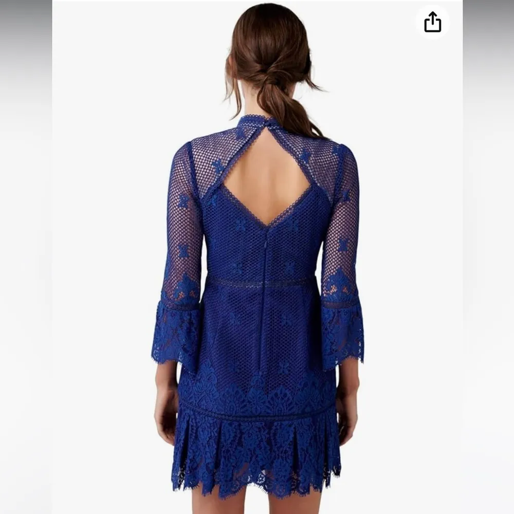 Ever New Yasmin Lace Flippy Hem Dress sz 10 cobalt blue - Image 3