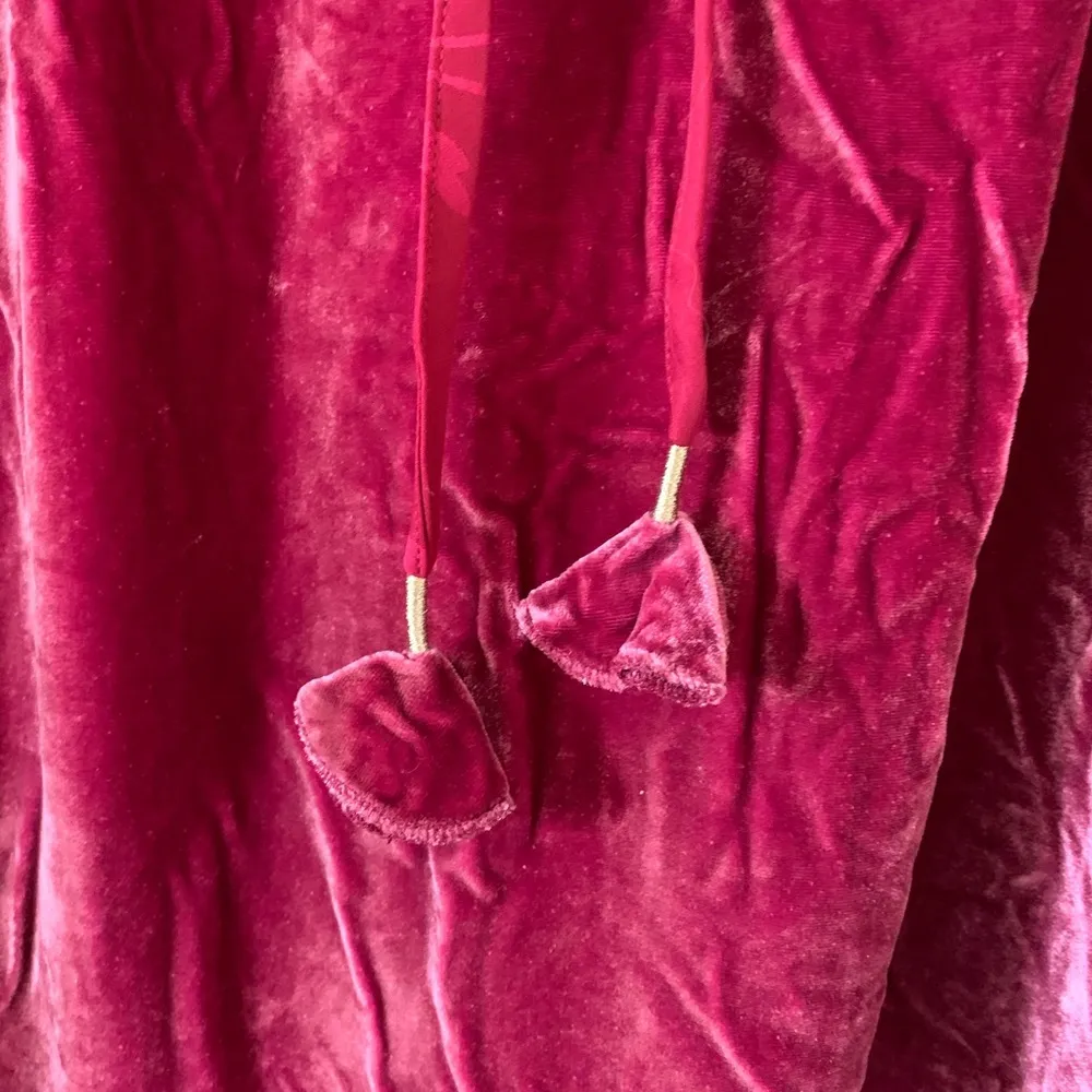 Tommy Bahama Velvet Top - Image 2