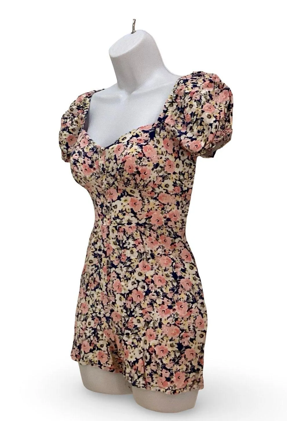 Lily Rose Puff Sleeve Romper - Image 2