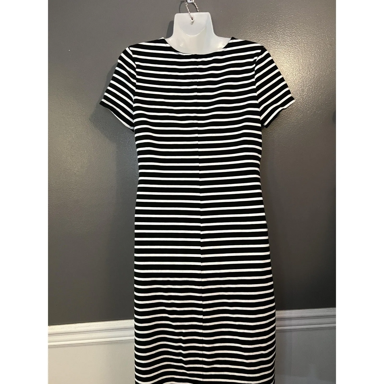 Old Navy Dress Womens XS Black White Stripe Short Sleeve T Shirt Midi Casual - Image 5