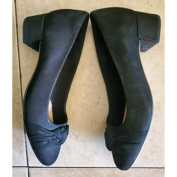 Clarks Orabella Lily‎ Black Bow Suede Block Heel Shoes Size 7.5 - Image 6