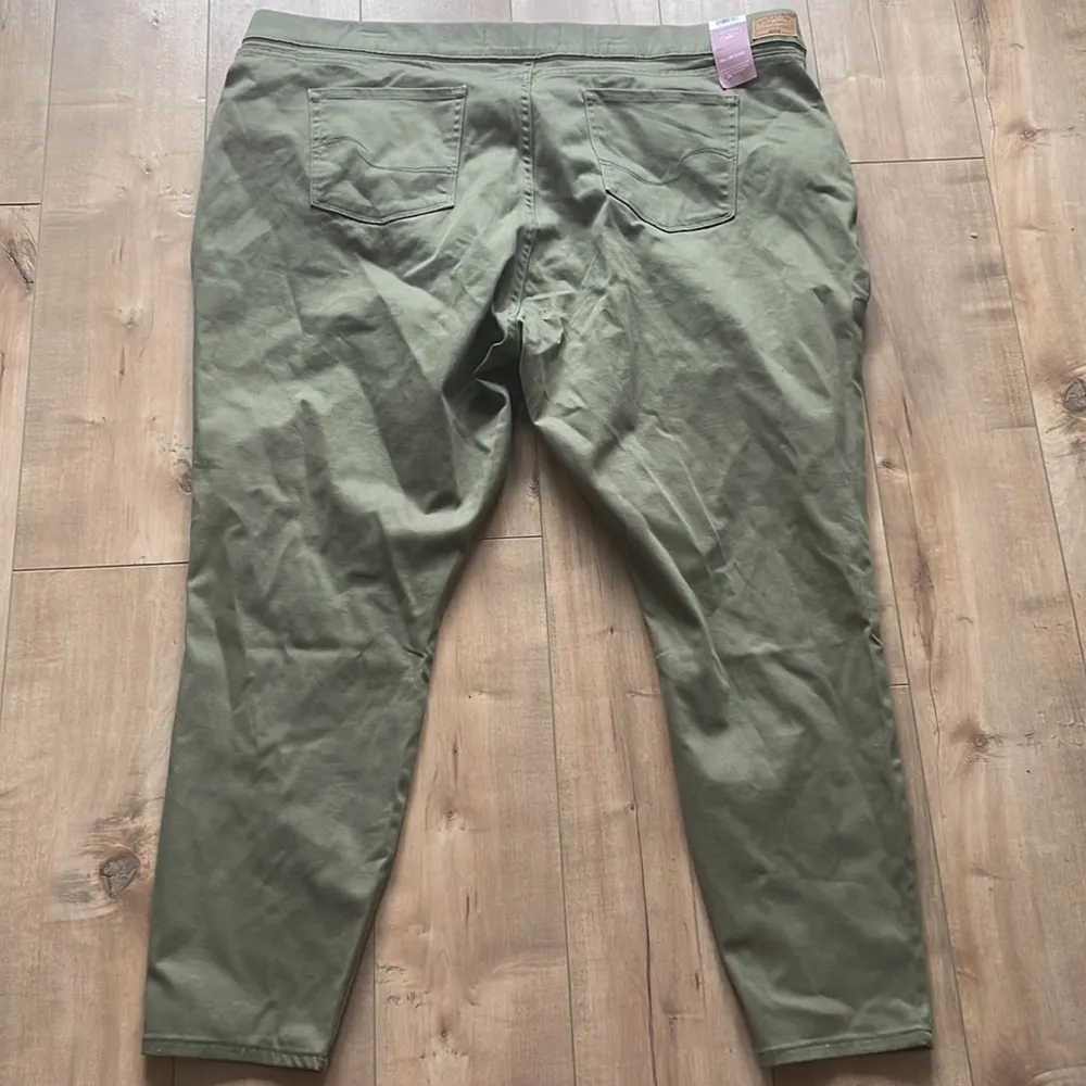 NWT Levi Strauss Shaping Pull-On Skinny Jeans Olive Green Plus Sz 28M W39 L30 - Image 11