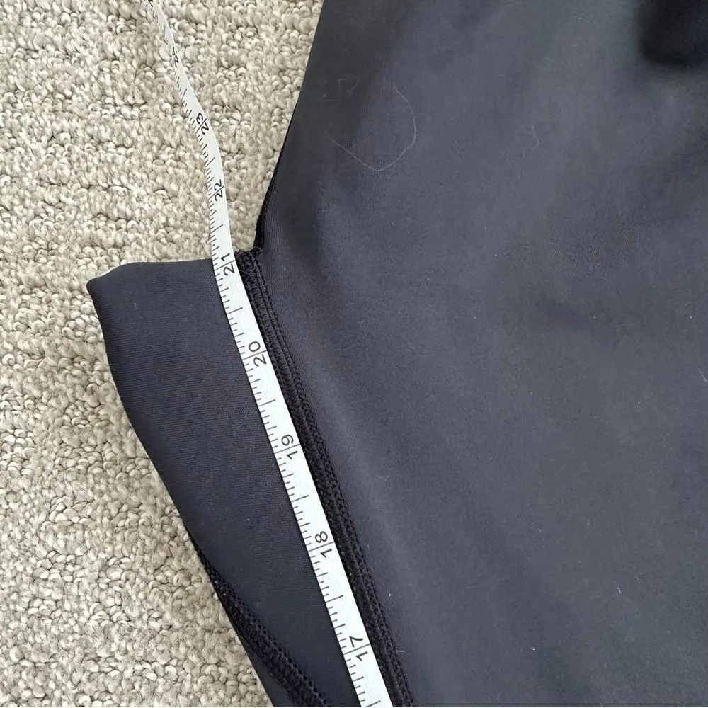 Uniqlo AIRism Cropped Leggings Black XS - Image 3