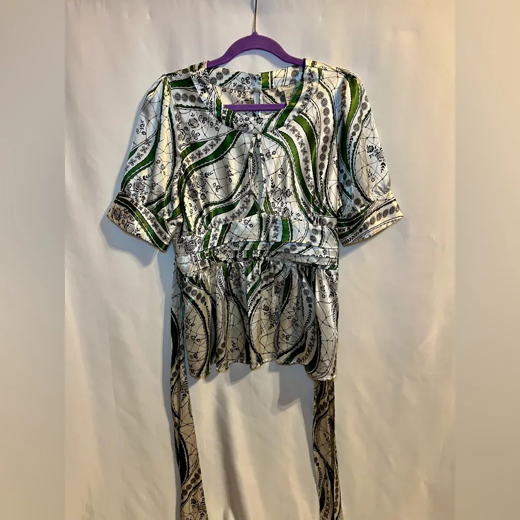 Vertigo Paris Patterned Blouse Womens size XL - Image 4