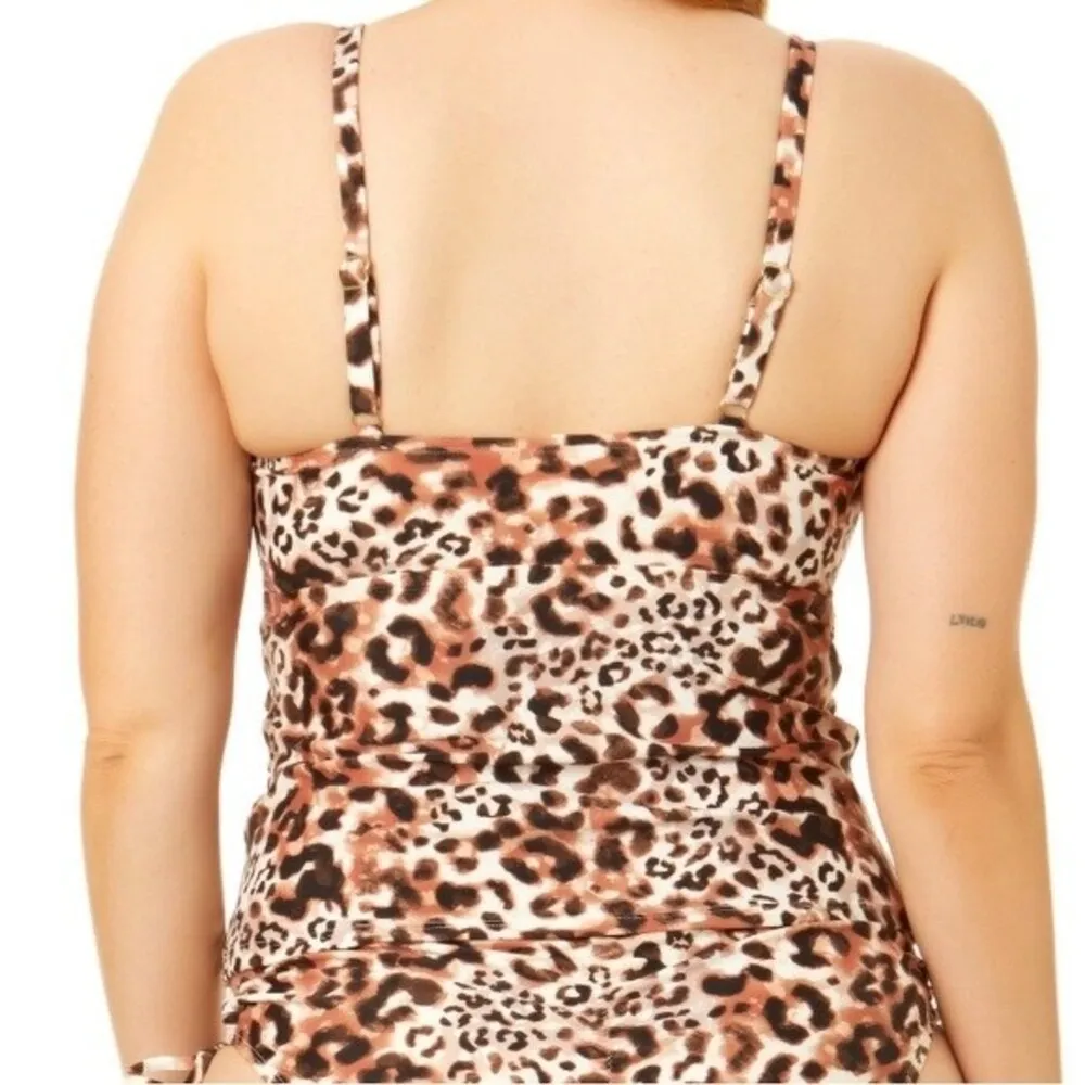 Time And Tru Cheetah Print Knot Tankini Swim Top Women’s Size Small - Image 3