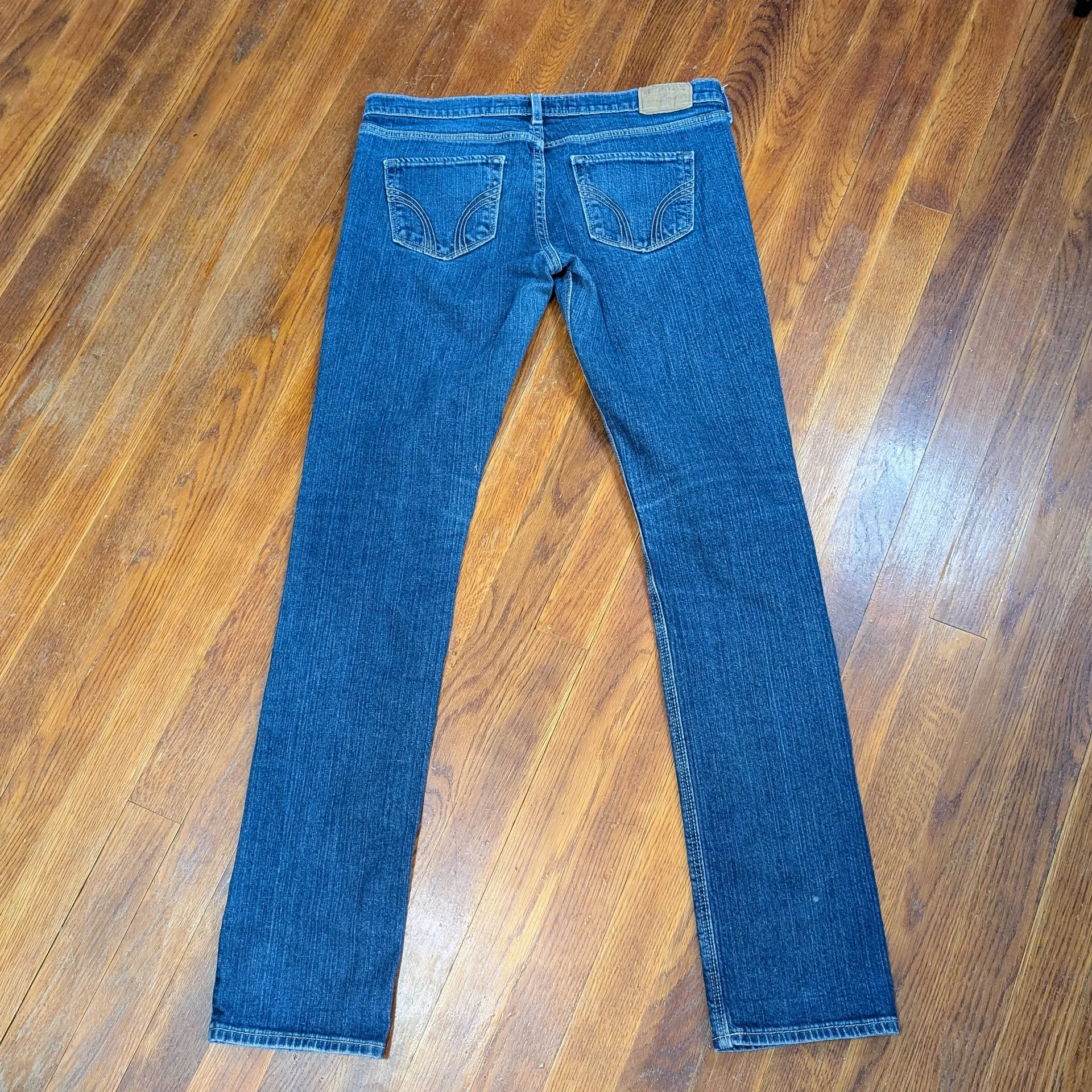 Women's Hollister Stretch Jeans Size 5R - Image 2