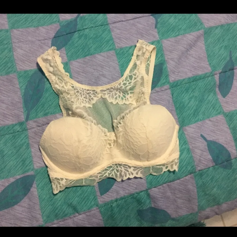 VS Pink High-Neck Push-Up Bralette - Image 2