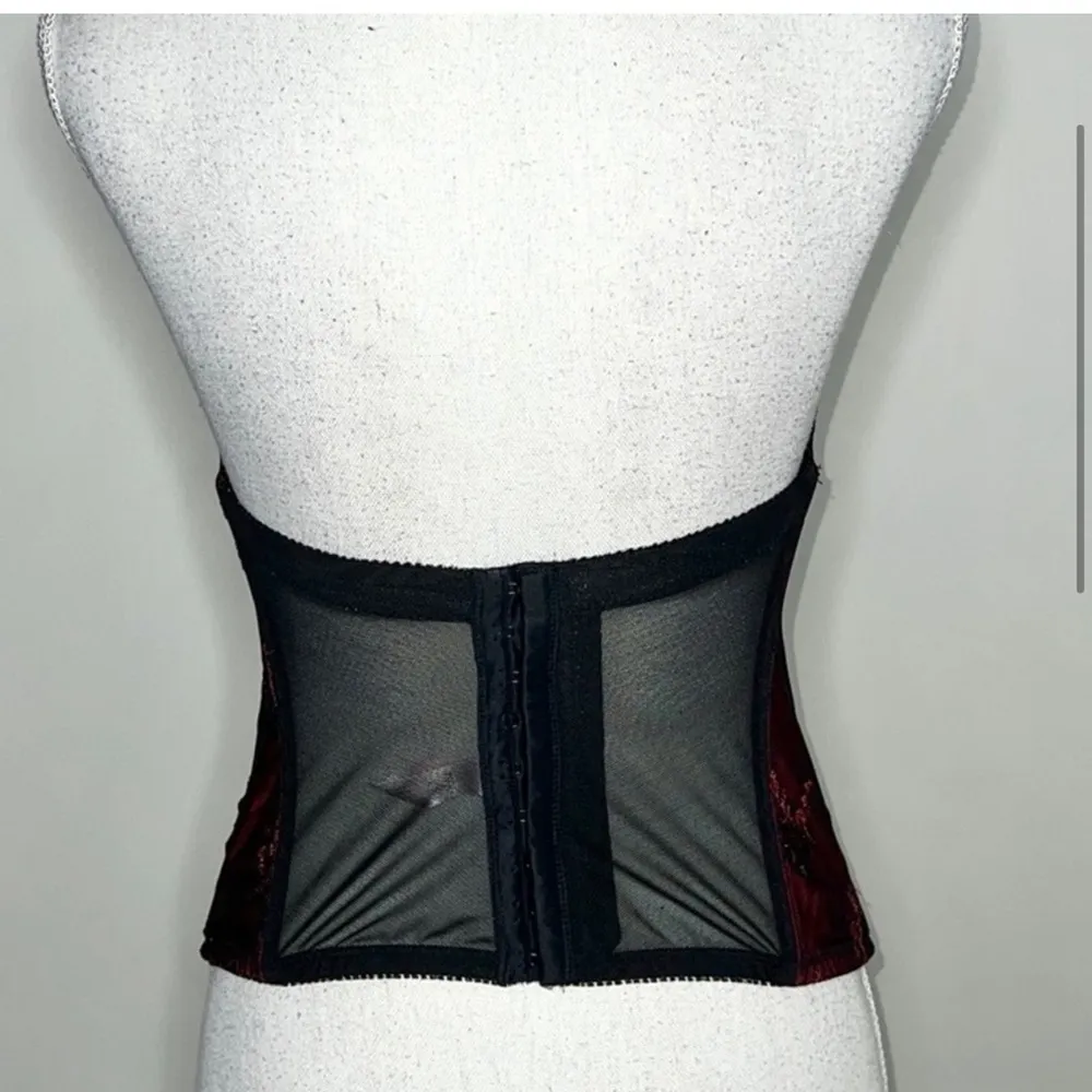 Y2K Victoria’s Secret Vampy Bustier - Image 4