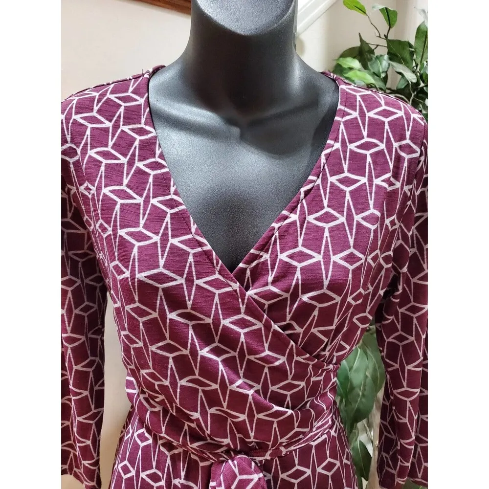 41 Hawthorn Women's Burgundy Rayon V - Image 5