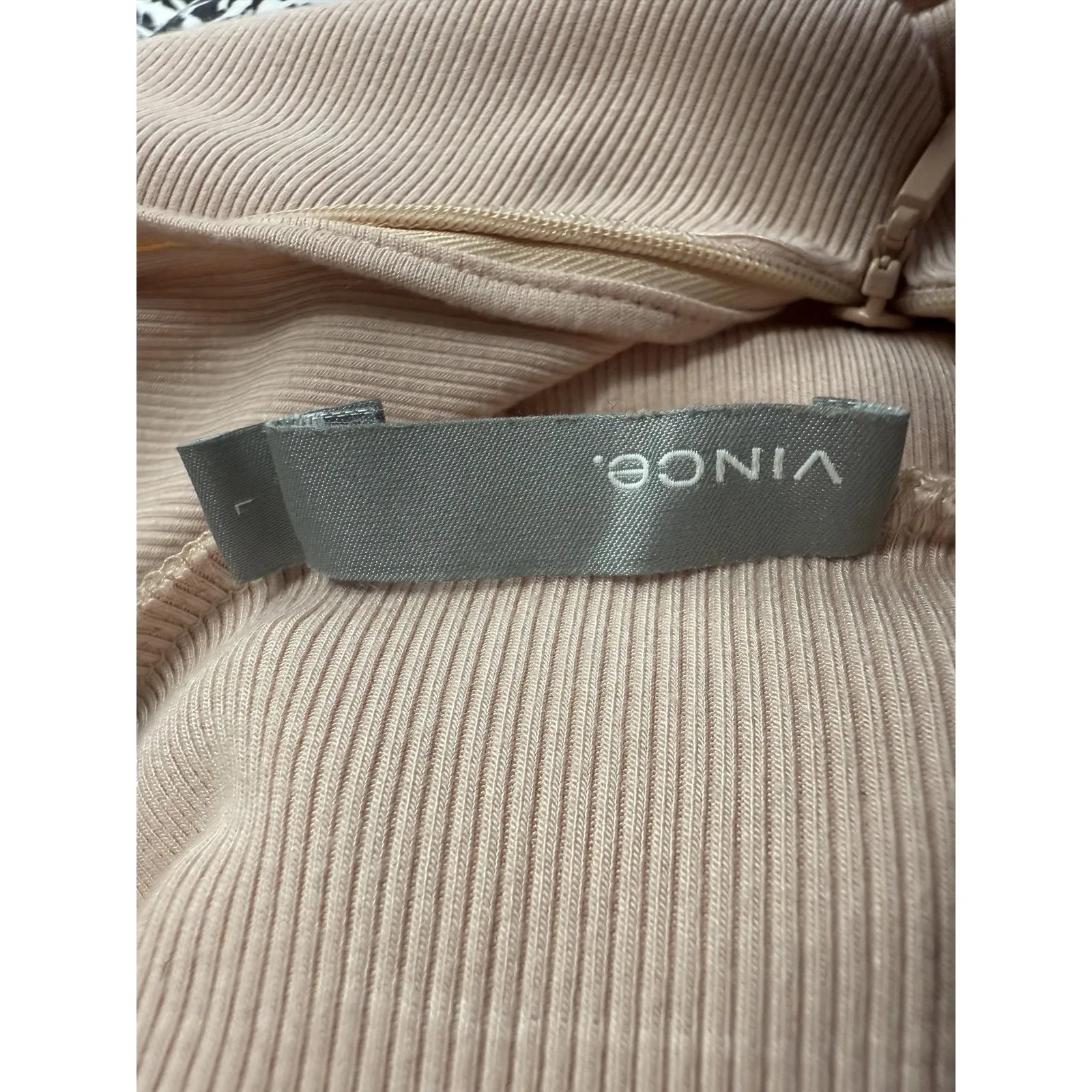 Vince Ribbed Mock Neck‎ Zip Long Sleeve Top Women Size L Pink - Image 3