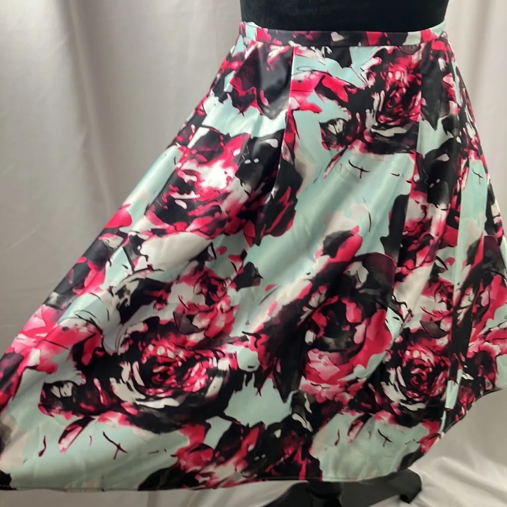 Blondie nites by Stacy Sklar floral print skirt size 1 (xtra small) - Image 3