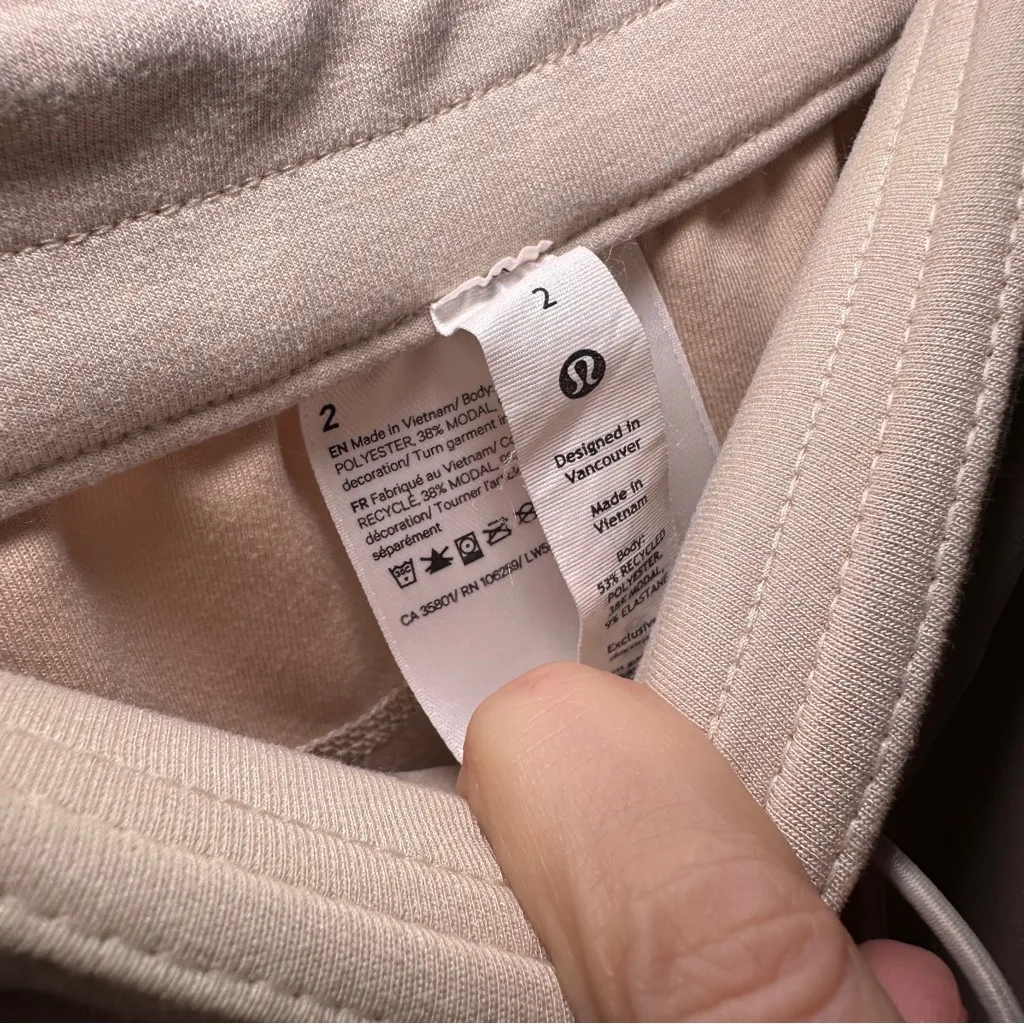 Lululemon Brushed Softstreme Split Hem Highrise Pants Sz 2 N. Ivory‎ - Image 4