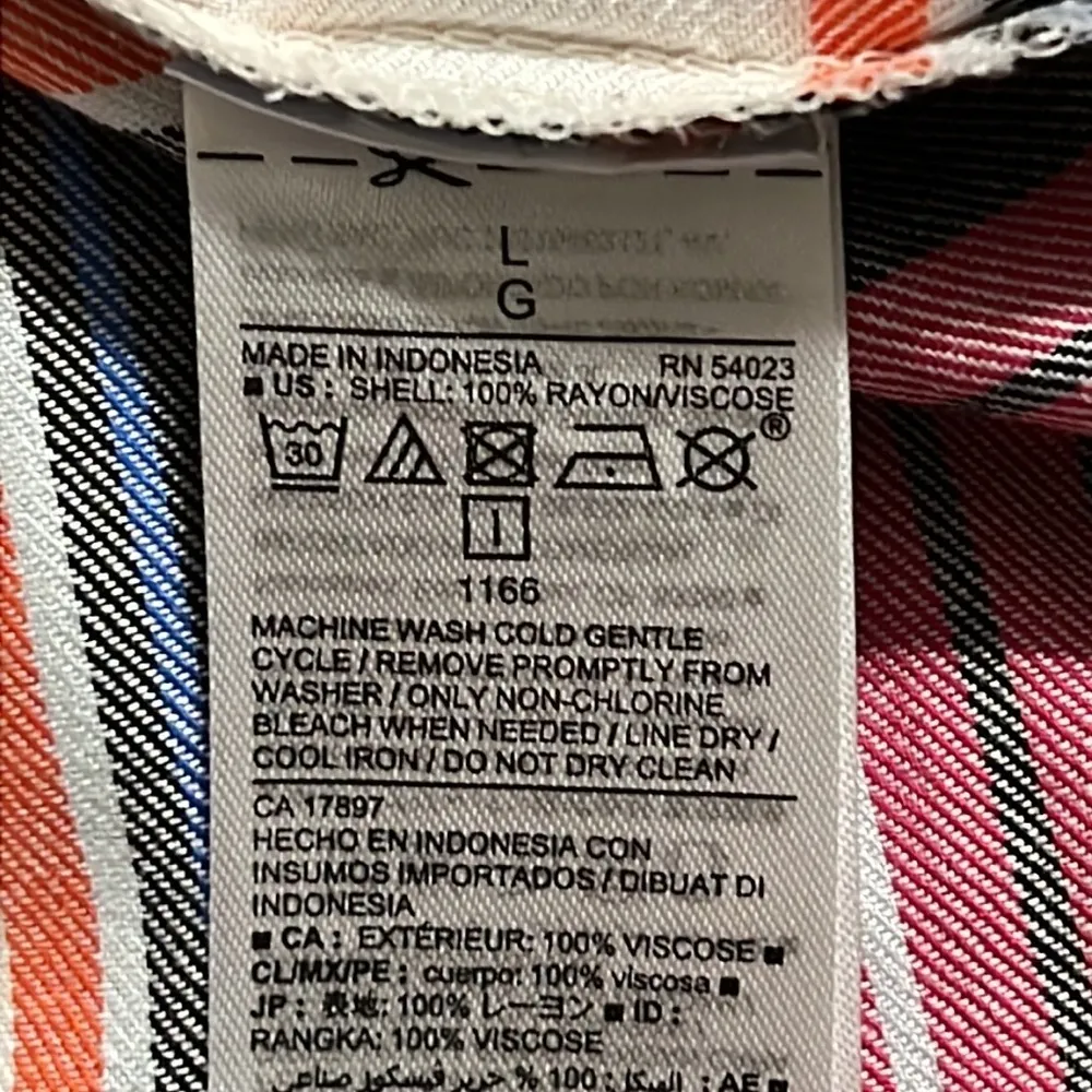 Old Navy large women's long sleeve plaid casual button down shirt pink black - Image 8