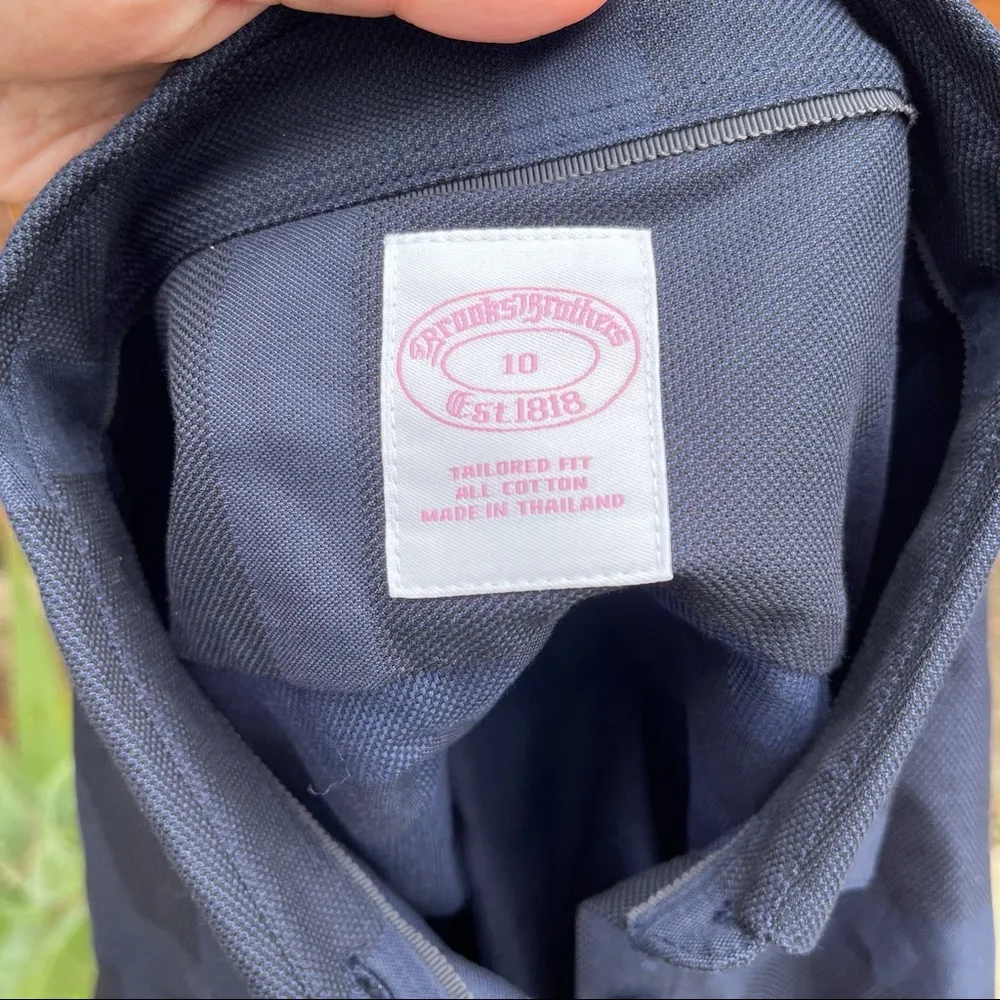 Brooks Brothers Women’s Button Down Shirt Size 10 - Image 2