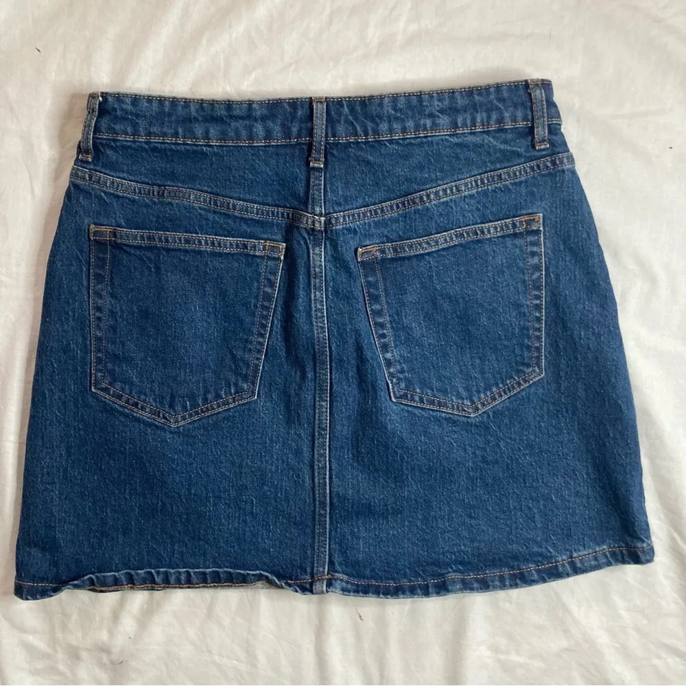 Reformation Lydia Denim High-Rise Mini Skirt Size 30 Dark Wash Navy Blue - Image 4