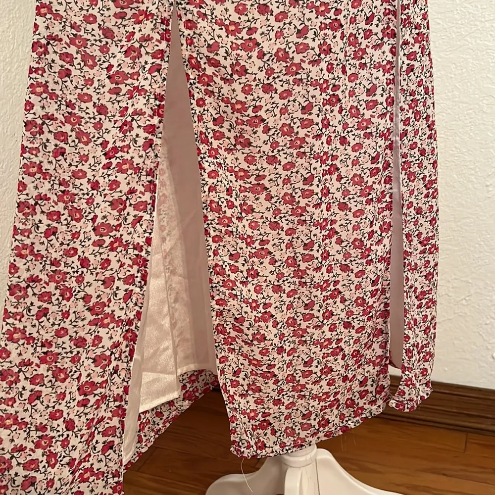 Flower MIDI Dress - Image 4