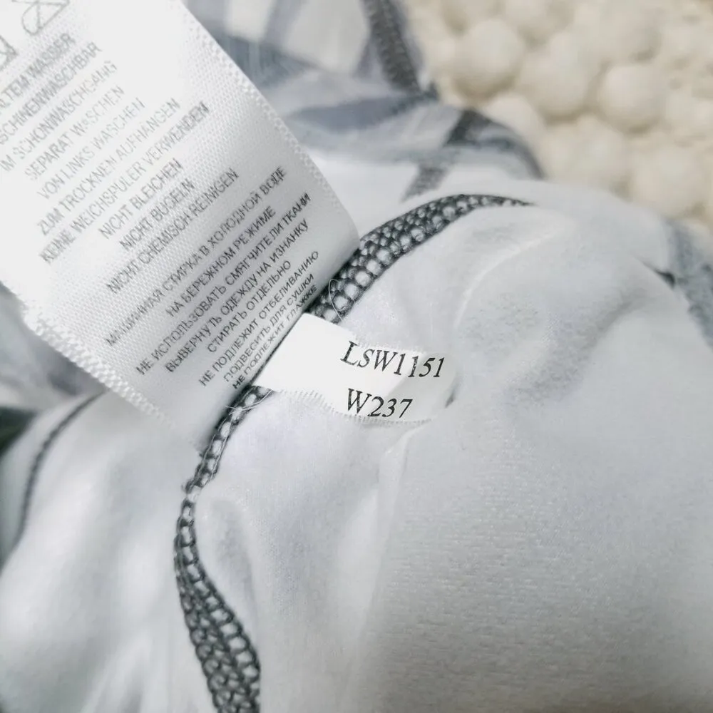 Lole Gray Print Quarter Zip Long Sleeve Shirt Sz Extra Small - Image 10