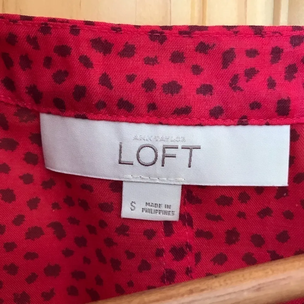 ANN Taylor LOFT banded elbow length puff sleeve blouse size small - Image 6