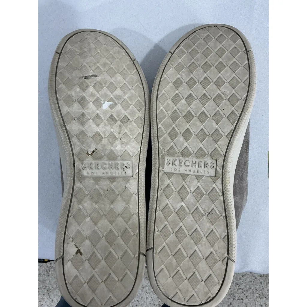 Womans Sketchers Martha Stewart Size 10 Taupe Suede Lace Up Platform Sneakers - Image 9