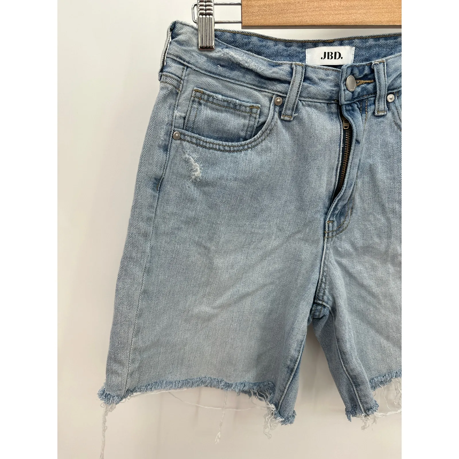 JBD Bermuda Jean Shorts Women Size 2 Cut‎ Off Light Wash High Rise Denim Blue - Image 3