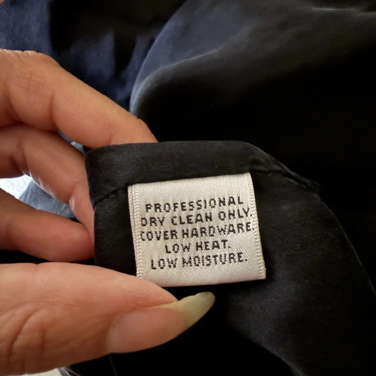 St. John Couture Pink Tweed Knit Long Jacket Silk Lined Hook & Loop Size 12 - Image 13