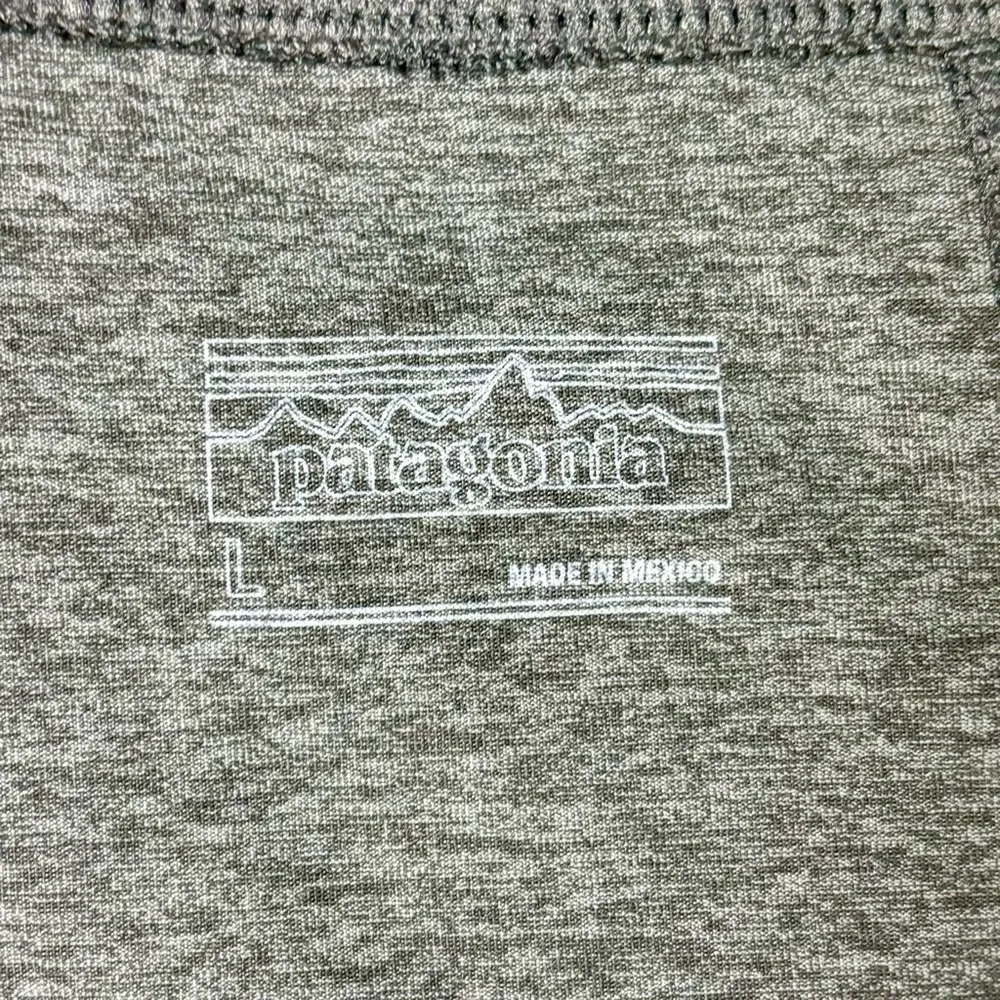 Patagonia Women’s Athletic Skirt Grey size large soft comfortable - Image 2