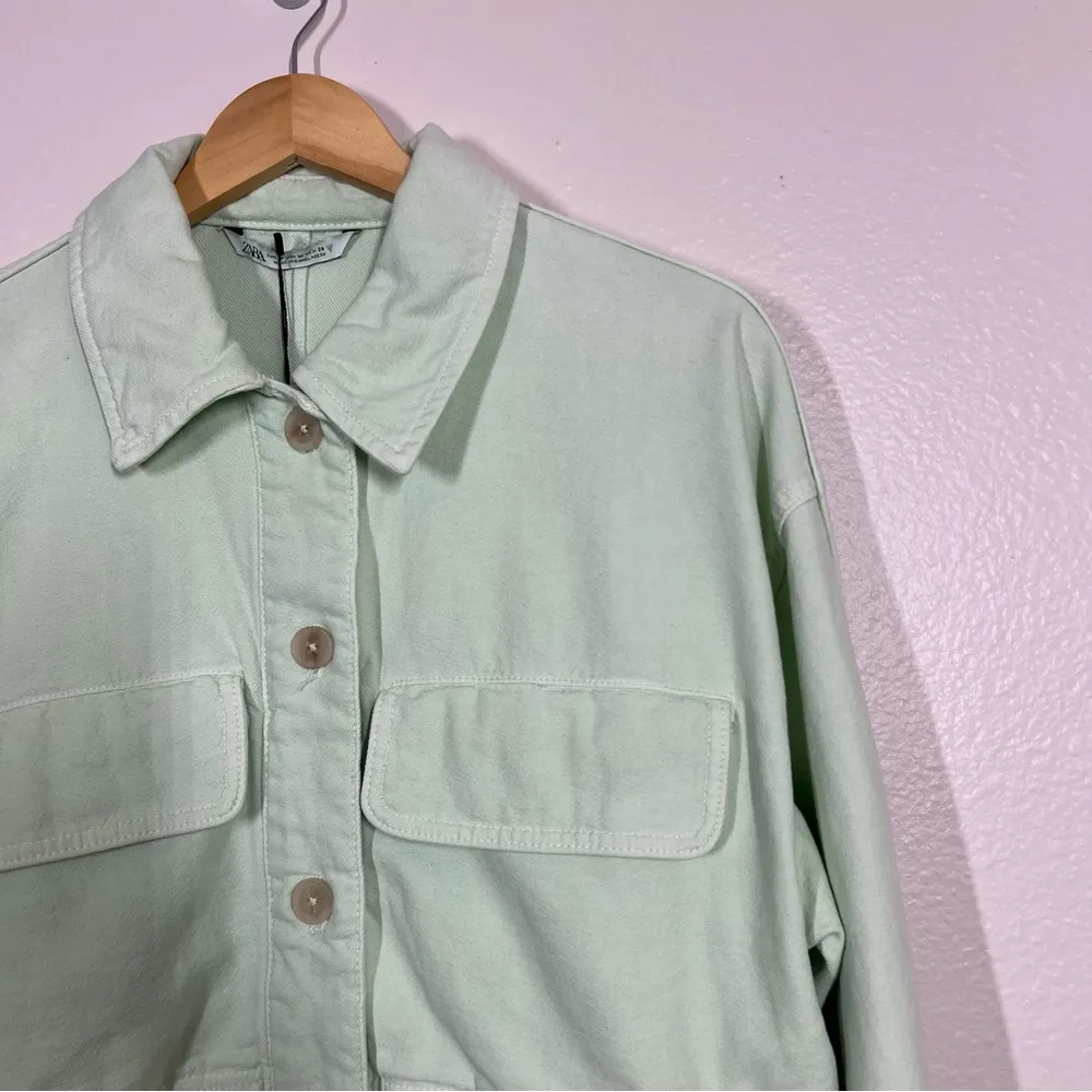 Zara Green Oversized Cropped Button Front Utility Jacket - Image 4